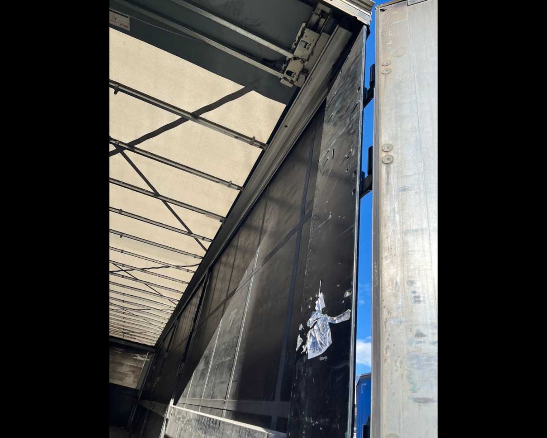 RIMORCHI  SEMIRIMORCHI SEMIRIMORCHIO KOEGEL S24-1 C1V 5A51 - CASSONE CENTINE TELONE - Lombardia Truck