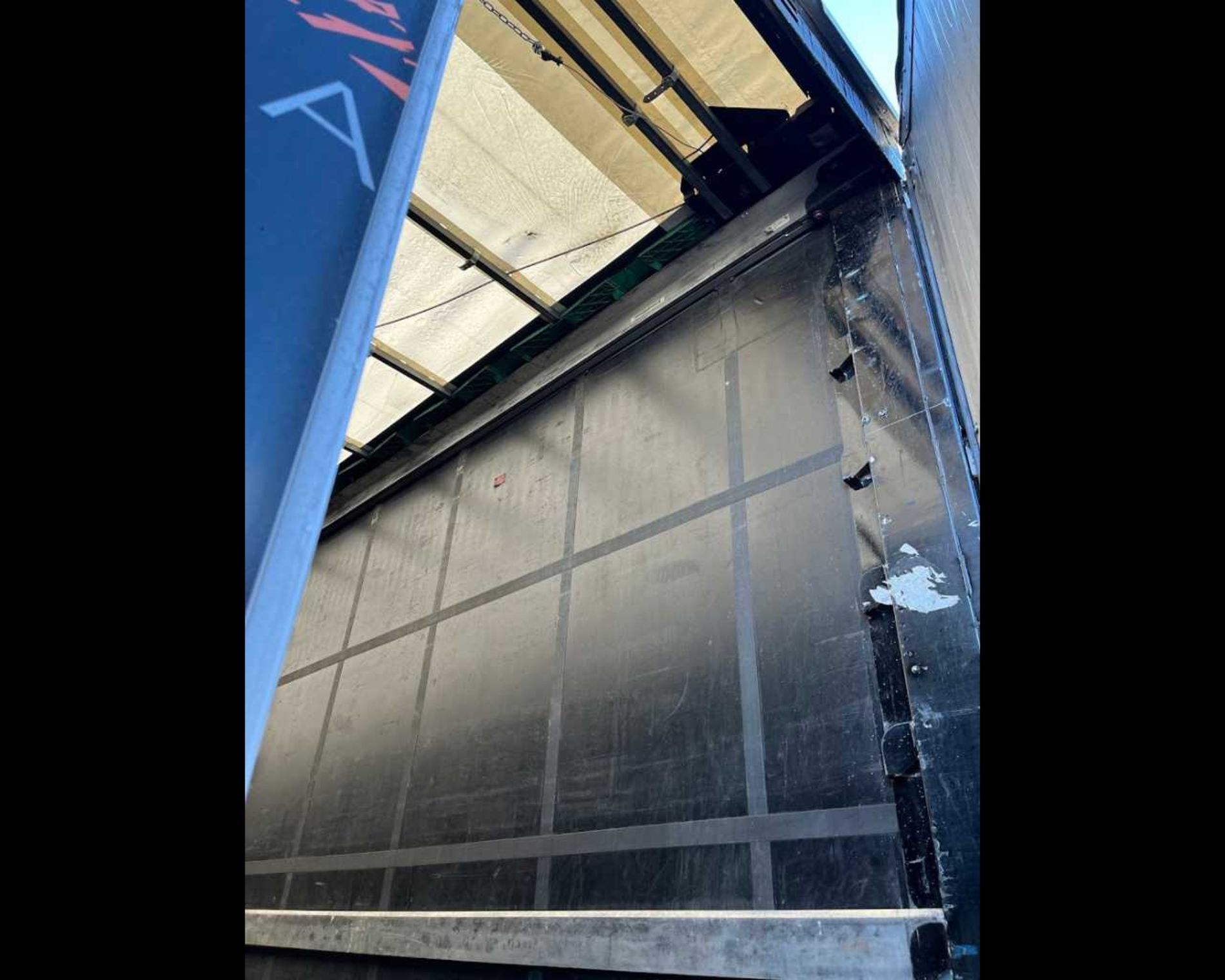 RIMORCHI  SEMIRIMORCHI SEMIRIMORCHIO KRONE SD01 27 C06CN0 - CASSONE CENTINE TELONE - Lombardia Truck