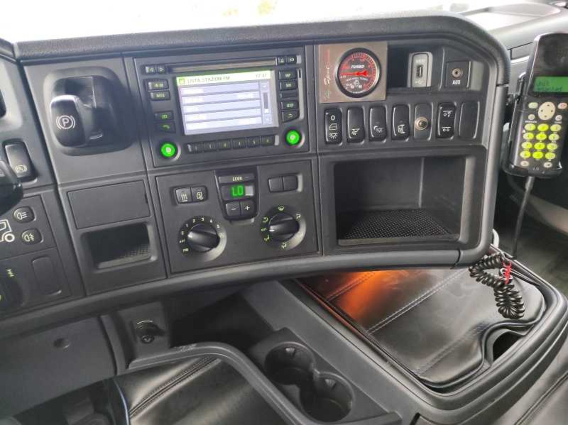 SCANIA R450 TRATTORE - Lombardia Truck