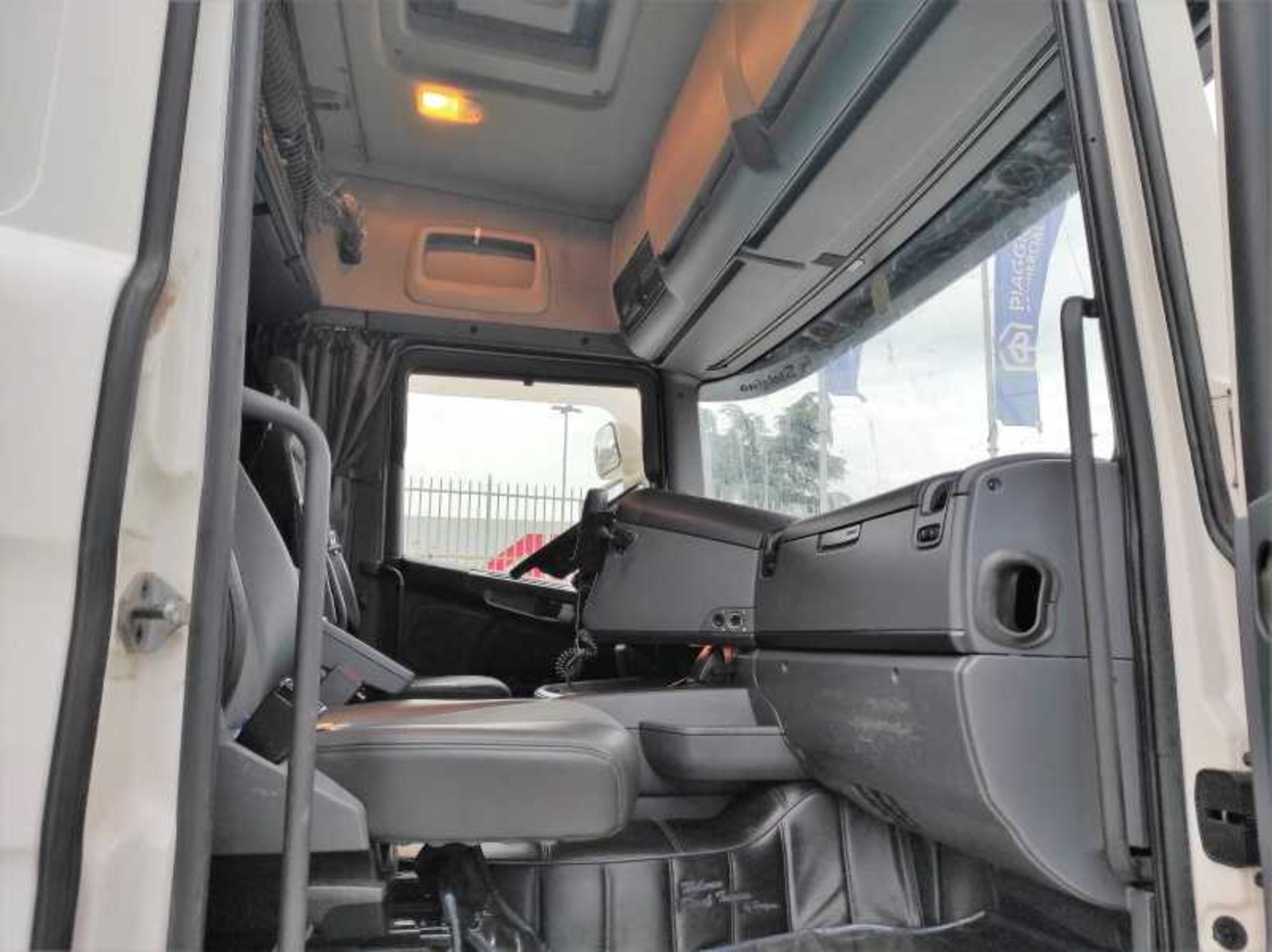 SCANIA R450 TRATTORE - Lombardia Truck