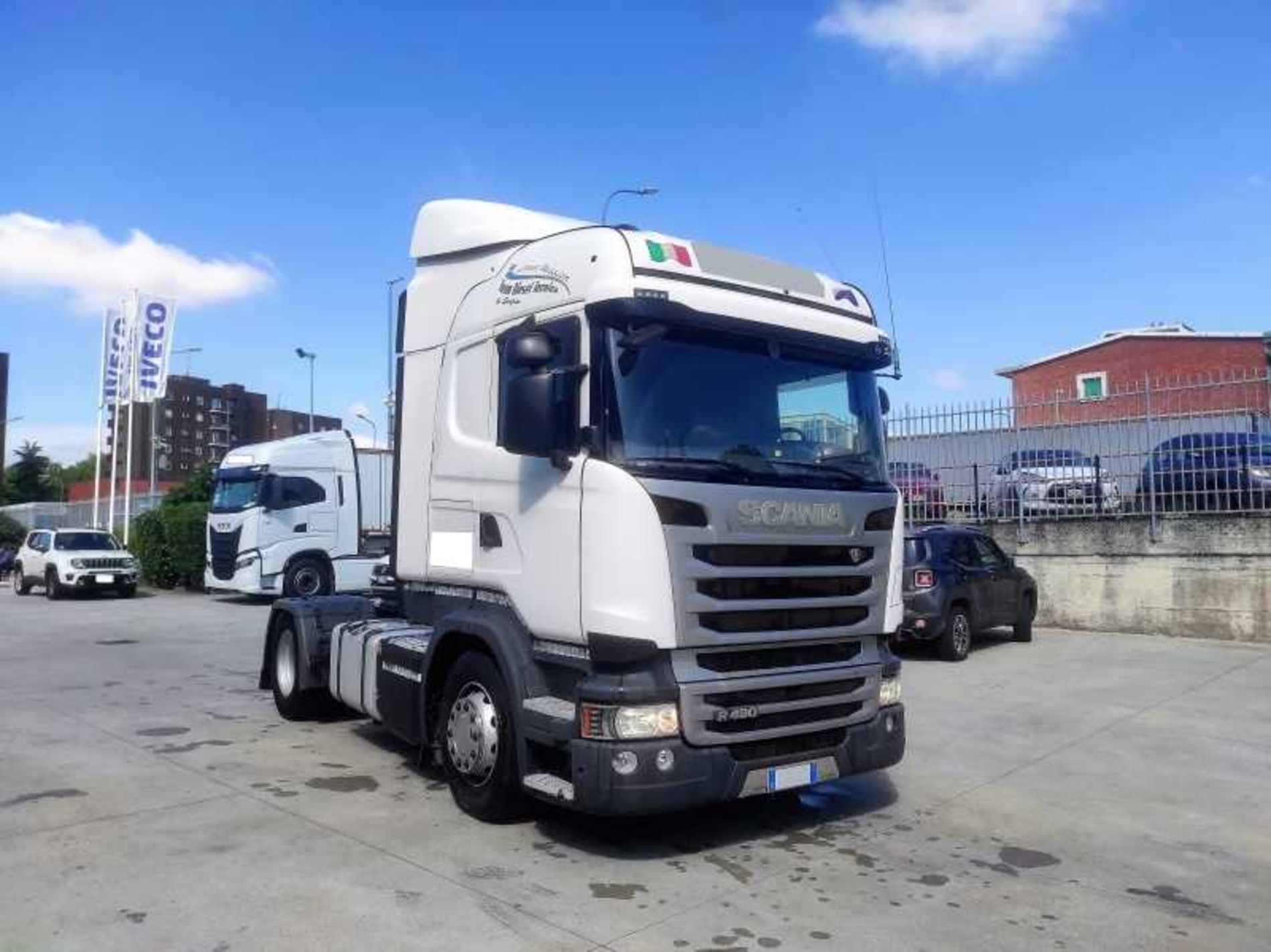 SCANIA R490 TRATTORE - Lombardia Truck
