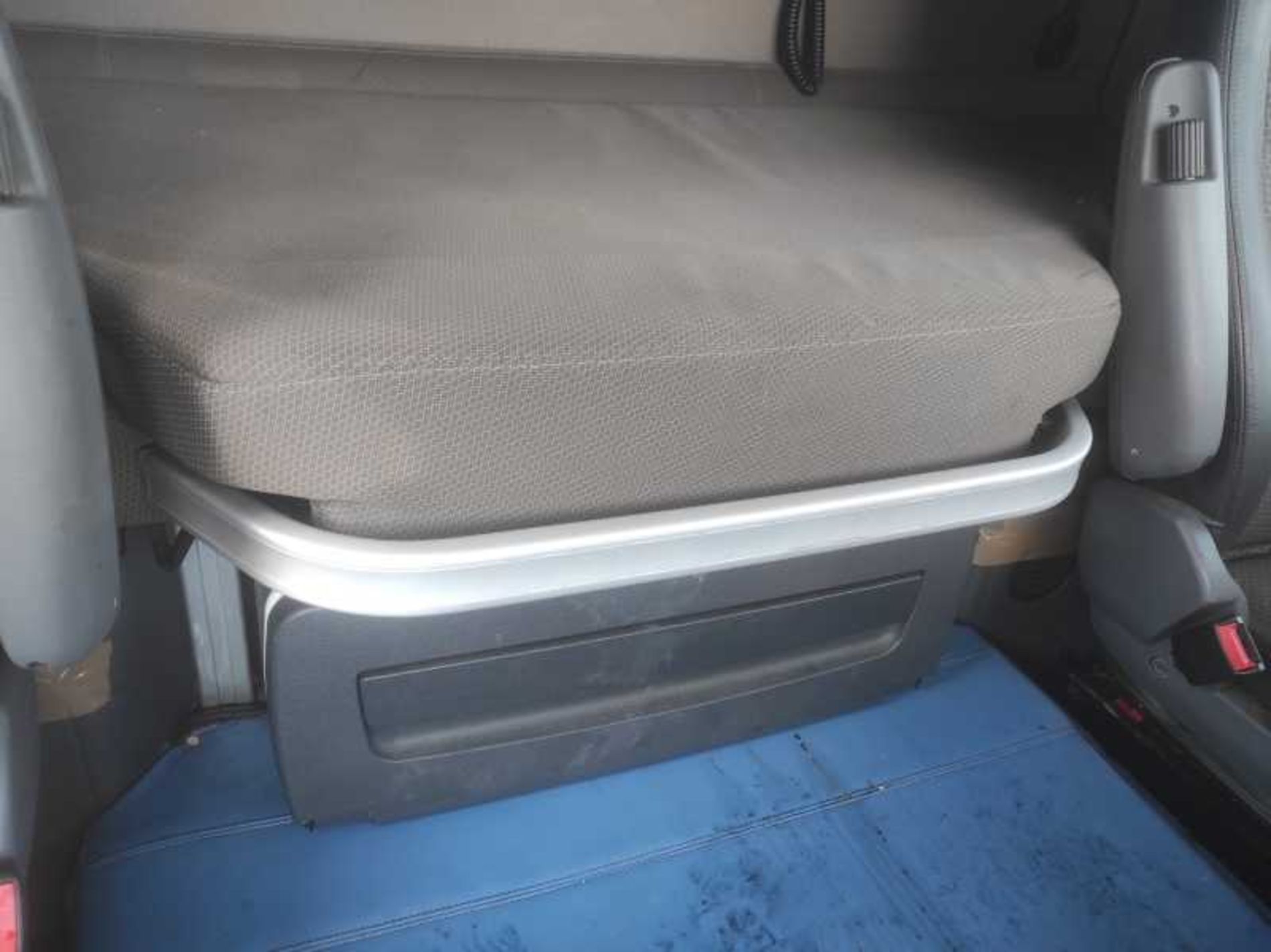 SCANIA R490 TRATTORE - Lombardia Truck