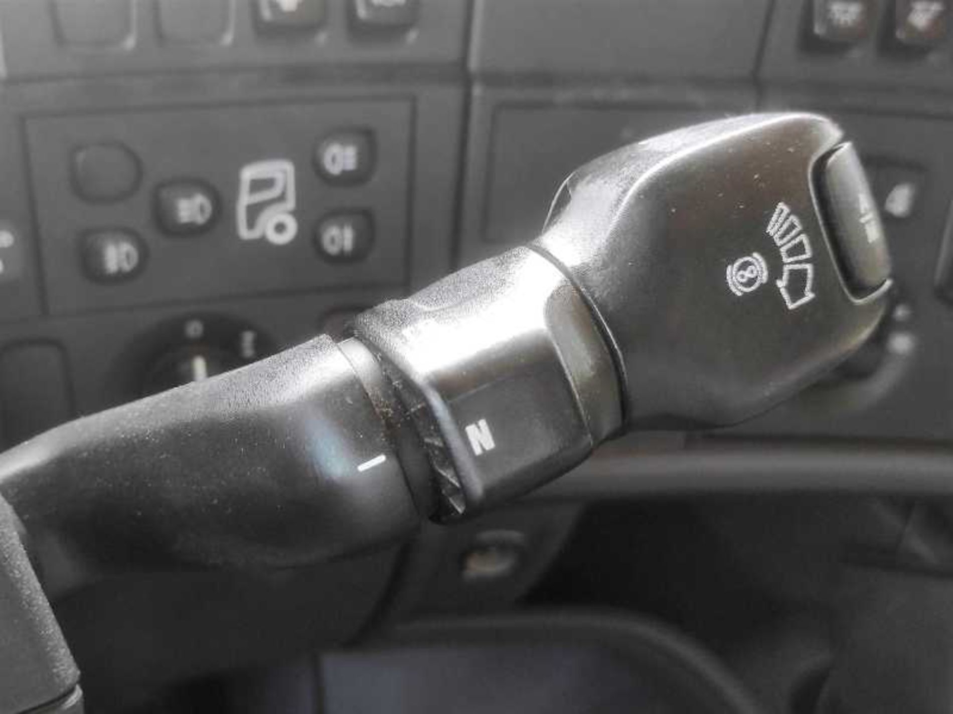 SCANIA R490 TRATTORE - Lombardia Truck