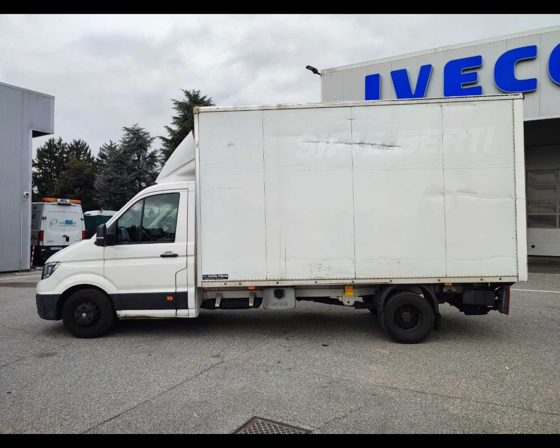 VOLKSWAGEN Crafter 35 2.0 bitdi BOX E SPONDA - Lombardia Truck