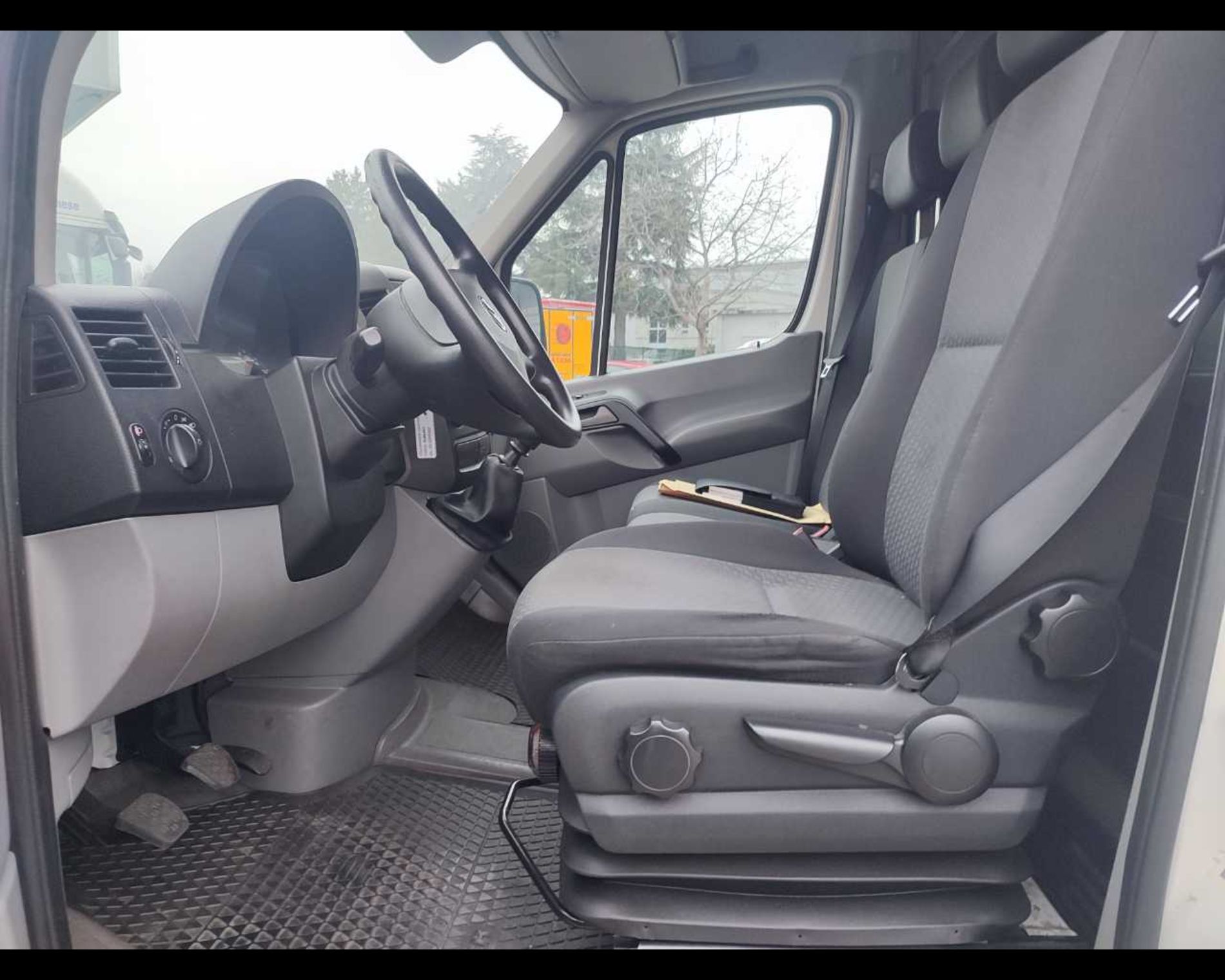 VOLKSWAGEN CRAFTER 50 - Lombardia Truck