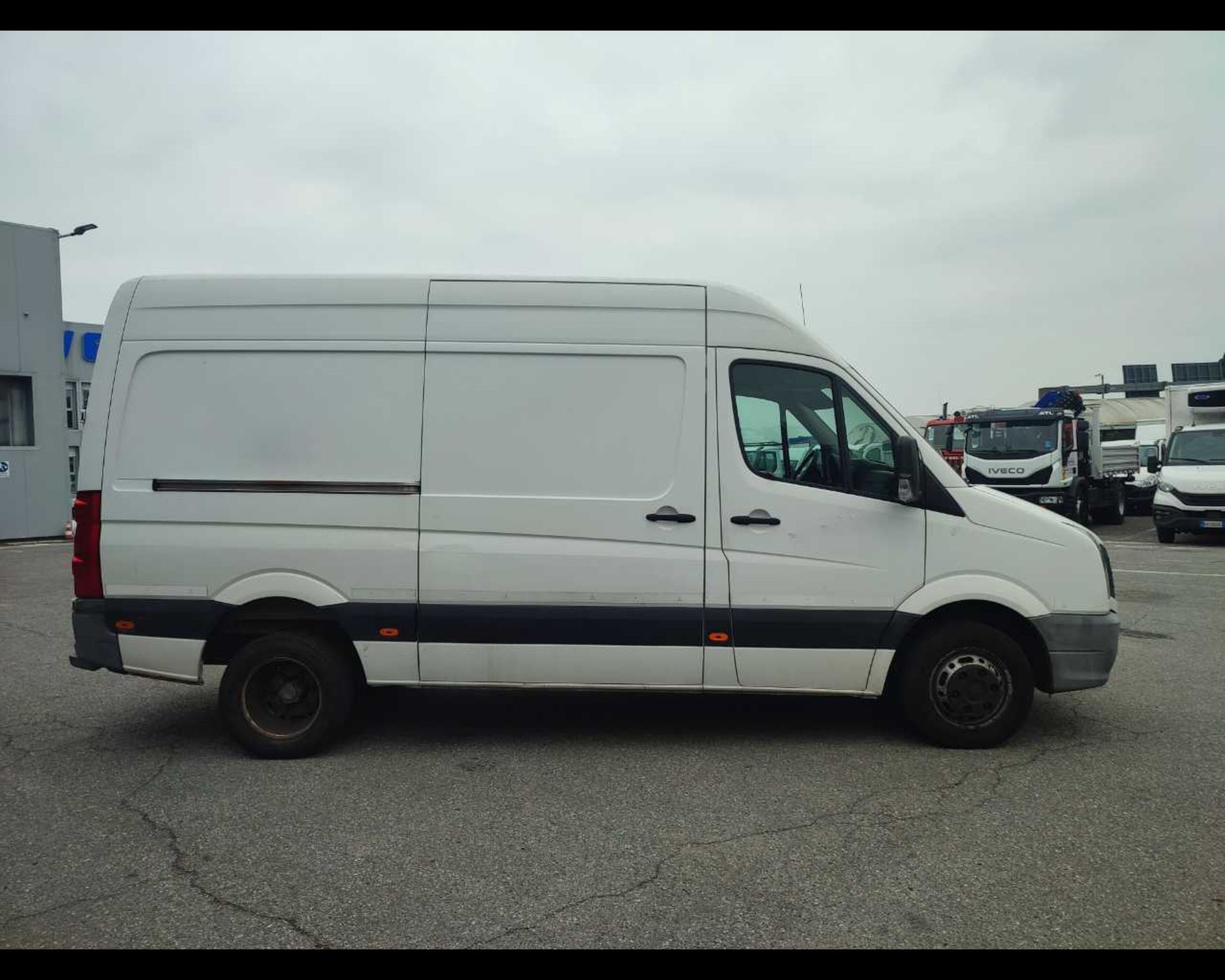 VOLKSWAGEN CRAFTER 50 - Lombardia Truck