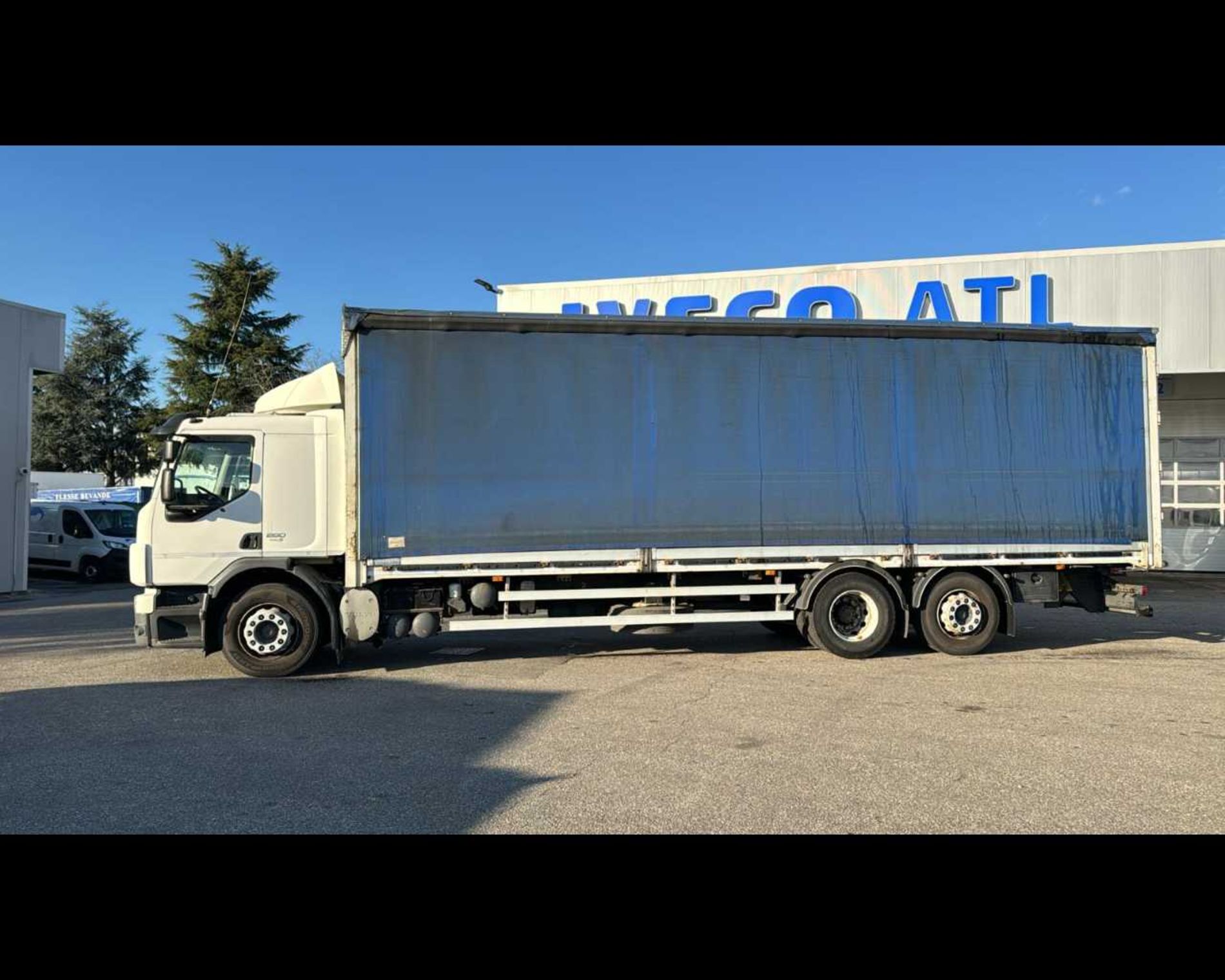 VOLVO FE 280 CENT - Lombardia Truck