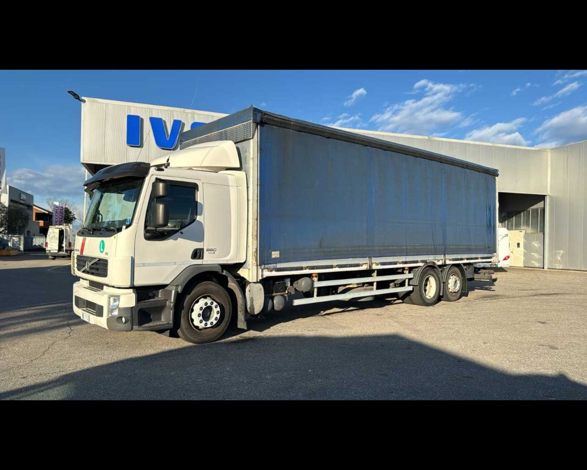 VOLVO FE 280 CENT - Lombardia Truck