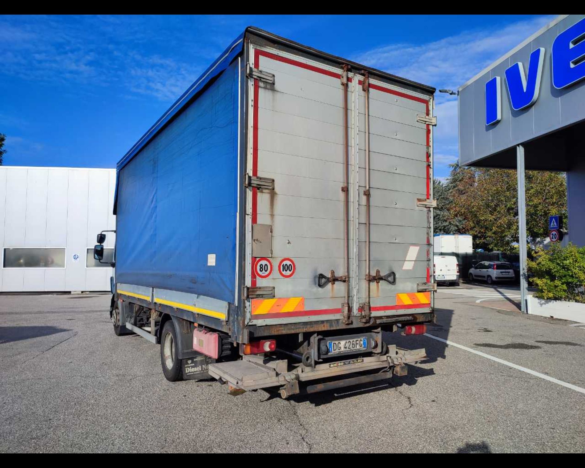 VOLVO FL - CASSONE CENTINA E SPONDA - Lombardia Truck