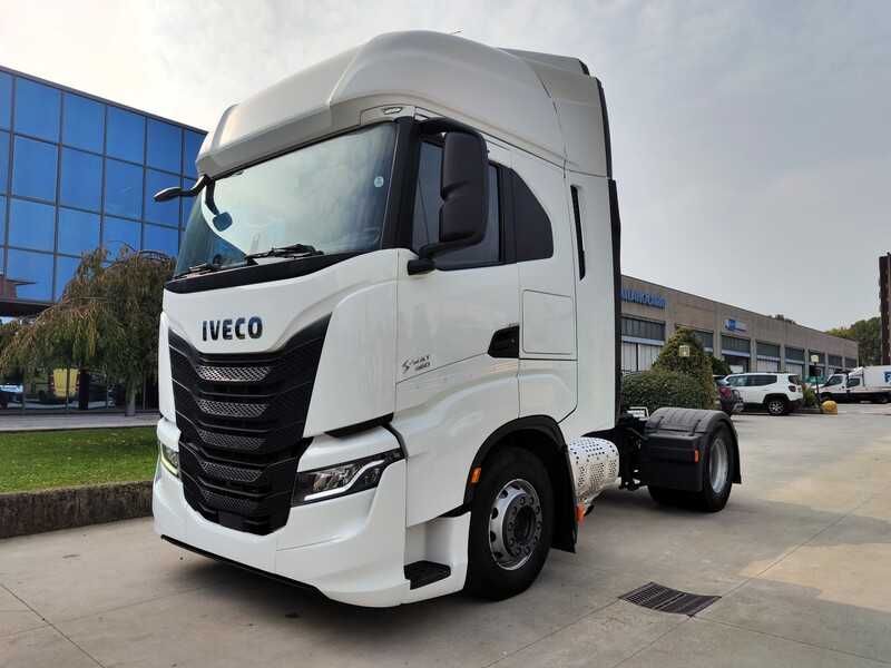 IVECO AS440S46T/P - Lombardia Truck