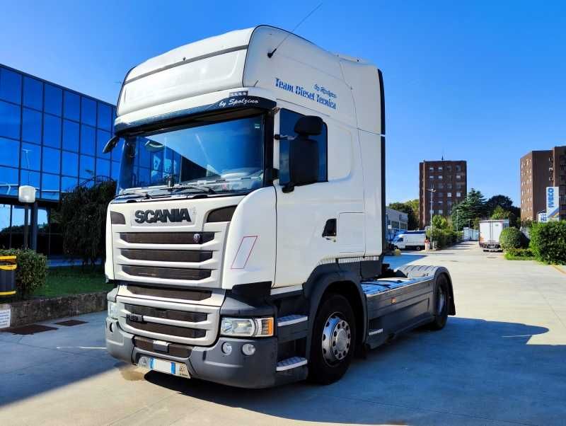 SCANIA R490 TOP LINE TRATTORE - Lombardia Truck